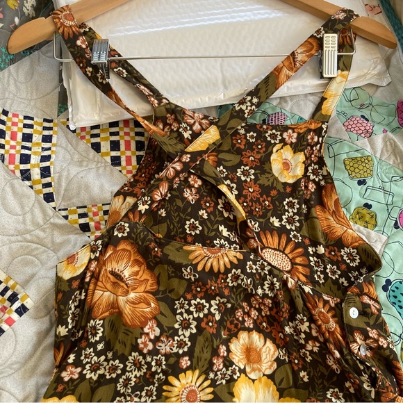 Desert Daisy Pinafore - Picture 8 of 12